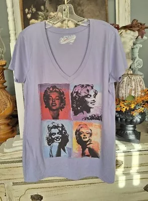 Marilyn Monroe Short Sleeve T-Shirt Lavender Large • $19.99