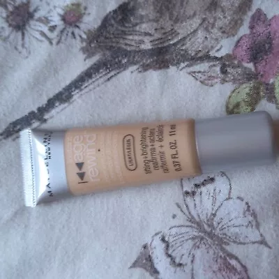 Maybelline Age Rewind Under Eye Concealer Light  • £16.95