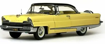 1956 Lincoln Premier YELLOW 1:18 SunStar 4654 • $189.95