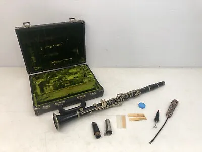 Vintage G. Valette Paris Clarinet With CaseExtra Mouth Pieces & Accessories • $99.99