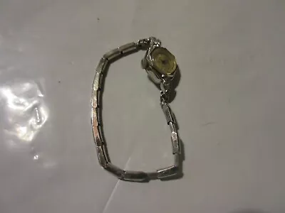 Vintage Vantage 17 Jewels Ladies Watch REPAIR • $9.77