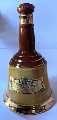 Vintage Wade BELL’S Old Scotch Whisky Porcelain Decanter / Bottle With Stopper. • £6