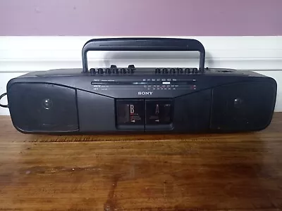 Vintage Sony CFS-W304L Stereo RadioCassette Portable Boombox NOT PRETTY BUT LOUD • $33.99