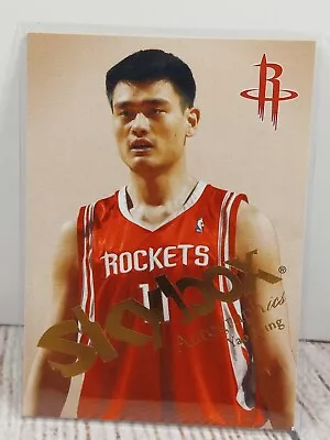 Yao Ming Skybox Autographics 03-04 #11 Houston Rockets • $1.09