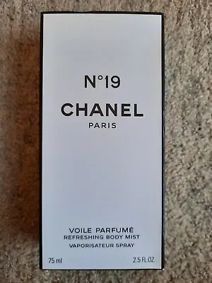 CHANEL No 19 Viole Parfume 75ml • £70