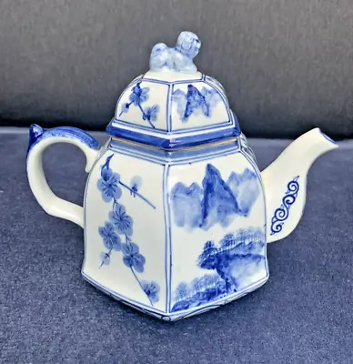 Antique Japanese Arita Blue & White Porcelain Teapot Handpainted Flower Lion • £80