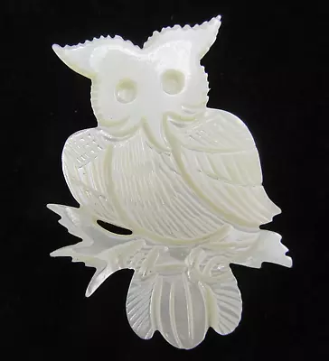 Vintage Carved Mother Of Pearl MOP Shell Owl Bird Brooch Pin • $15.29