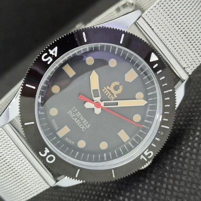 £30.49 • Buy 40MM VINTAGE TITUS  WINDING SWISS MENS TURNABLE BEZEL BLACK WATCH 481Q-a241003-9