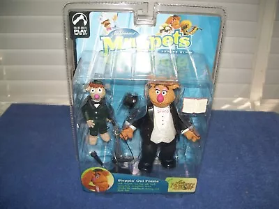 Jim Hensons Muppets Steppin Out Fozzie Figure - Series 9 Palisades Toys • $50