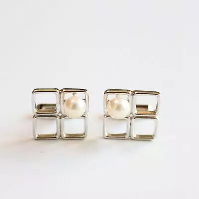 Mikimoto Akoya Pearl Cufflinks Silver Plated Metal 16x16mm Pre-owned • $88