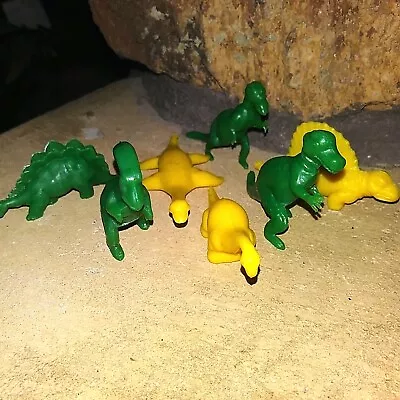 DINOSAUR VINTAGE PVC MINIATURE FIGURES 1970s/80s SEVEN (7) 2-3  UNKNOWN New Mint • $14.95