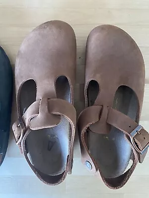 Birkenstock Size 36 Women’s Shoes EUC Brown • $85