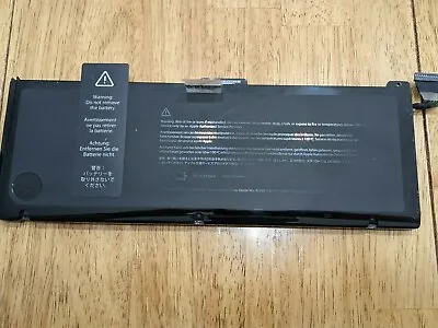 2009 Macbook Pro 17in Battery • $10