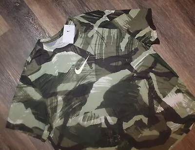 NWT NIKE Men's Big & Tall Camouflage Swoosh Athletic T-Shirt Green White • $25.95