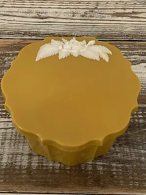 VTG Schwarz Bros Plastics Vanity Mustard Gold/White Rose Powder/Trinket Box • $11