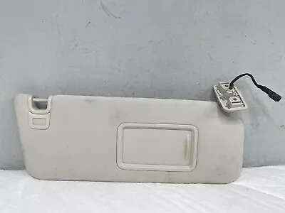 Land Rover Discovery 5 L462 2018 Right Side Sun Visor A062289 • £50