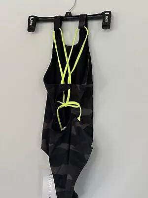 ATHLETA Freestyle Camo One Piece Swimsuit 32 / 6 Camo Print Swim Suit NWT!  $108 • $14.99