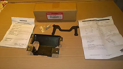 $28.80 • Buy CBF1000 New Genuine Honda HISS BRACKET KIT Including Paperwork  08E59-MFA-800