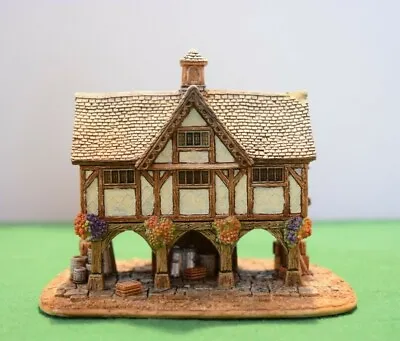 Lilliput Lane - The Old Grammer School - L3044 Mint In Original Box With A Deed. • £81.96