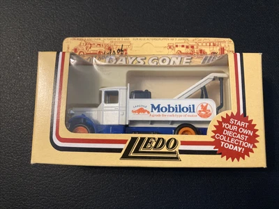 £4 • Buy Lledo Days Gone. #27. Mobiloil Recovery Truck