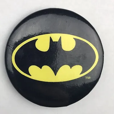 Batman  Pin Button Pinback Vintage DC Comics • $11.93