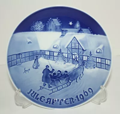 Vtg B & G 1969 Jules After Cobalt Blue White Plate Arrival Of Christmas Guests • £11.58