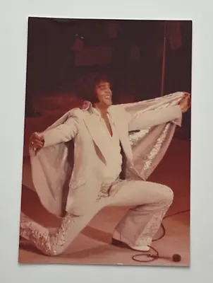 Elvis Presley  Authentic Vintage Concert Photo White Two Piece With Cape 1973 • $129.99