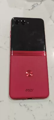 Motorola Razr+ - 256GB - Quartz Black (Unlocked) (Dual SIM) • $450