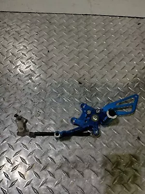 2004-2005 Suzuki Gsxr 600 750 Aftermarket Driver Rearset With Footpeg Healguard • $45