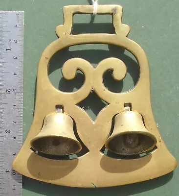 KB Horse Brass: Bell In Horse Shoe Frame Free P&P Keegan Baldwin Cast • £12