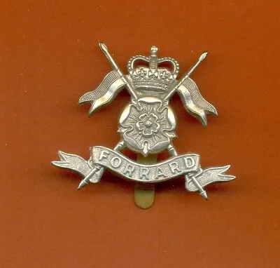 Queens Own Yorkshire Yeomanry.white Metal Army Cap Badge • £10