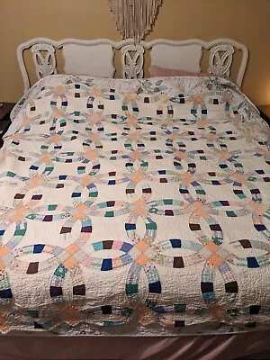 1940s Wedding Ring Quilt  • $90