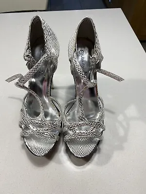 £8 • Buy Silver Lap Dancing/ Platform Shoes Size 5