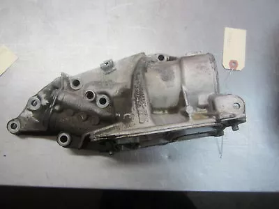 Engine Oil Filter Housing From 2006 Mercedes-Benz R350  3.5 2721800410 • $31