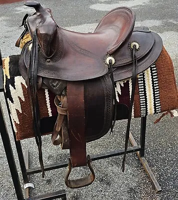 Vintage Tooled Leather Western Saddle  15   • $500