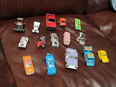 Vintage Metal Plastic Diecast Cars Vehicles Lot Of 15 Pieces • $12