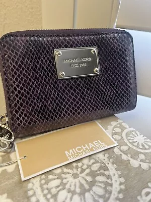 MICHAEL KORS NWT $98 Wallet Zip Around Animal Print Snakeskin Purple • $18.66