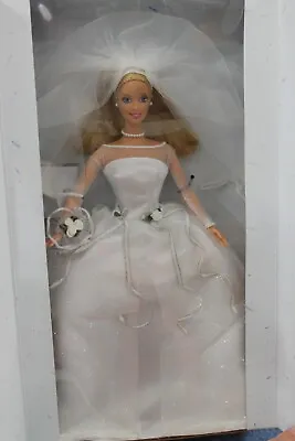 Blushing Bride Barbie - 1999 - NRFB • $24.99