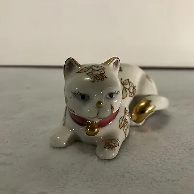 Vintage Porcelain Miniature Cat 1986 Franklin Mint White/floral W/Gold Accents • $7.99