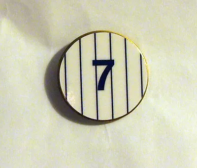 The New York Yankees #7 Mickey Mantle Baseball Pin MIP 7 NY NYY Retired • $4.75