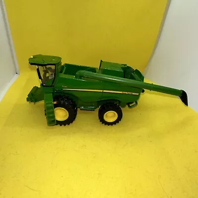 ERTL JOHN DEERE COMBINE ~ 9870 STS BULLET ROTOR COMBINE For Parts • $12