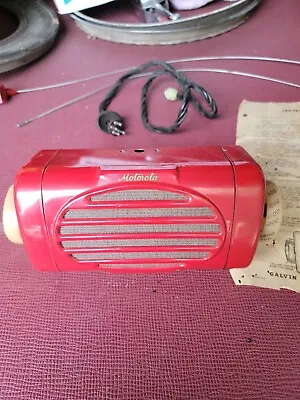 Vintage Bicycle Radio 1940 Motorola B-150 AM Vacuum Tube Schwinmonarchelgin • $2299.99