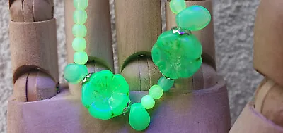 Czech Uranium Glass Bracelet Vaseline Glass Beads Vintage Jewelry #24010 • £10.25