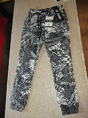 New. Women's VIP Jeans Cargo Pants. Sz. 7 • $6.50