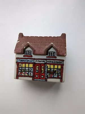 Vintage Wade Whimsey-on-Why  Tobacconist Shop Set 1 No 4 • £2