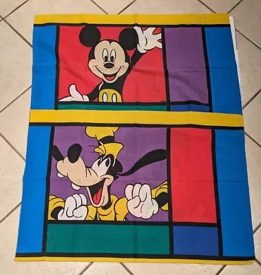 Vintage 90s Disney Mickey Mouse And Goofy Set Of Pillowcases 2 Color Block • $12.99