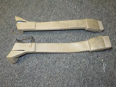 $74.99 • Buy 🔥95-98 Chevy Gm Silverado Sierra Suburban Front Seat Belt Latch Set  Read 96 97