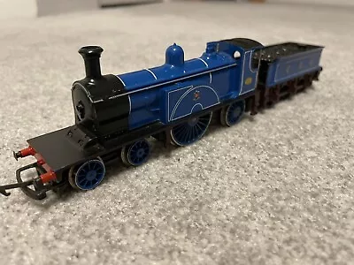 Triang / Hornby Oo Gauge R553  Caledonian 4-2-2 Locomotive • £25