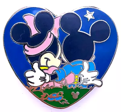 DISNEY Hidden Mickey Trading Pin - MICKEY And MINNIE MOUSE - VALENTINE HEART • $7.15