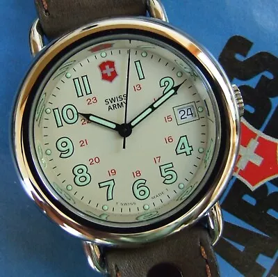 SWISS ARMY Watch~Men's NOS CAVALRY~Rare Marlboro COUNTRY Store~MINT~Perfect Gift • $222